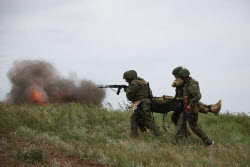 (+VIDEO) Russian Army medics at work in special military operation zone