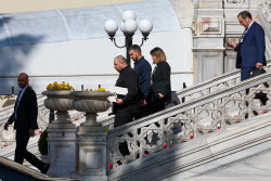 Russia-Ukraine talks in Istanbul