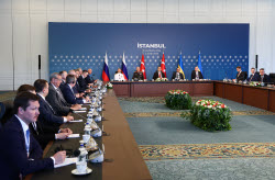 Russia-Ukraine talks in Istanbul