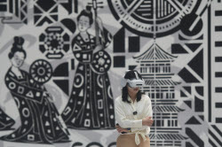 Visitors Experience XR Immersive Exhibition In Hangzhou