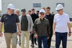 Russian Construction, Housing and Utilities Minister Faizullin on working trip to Kherson Region