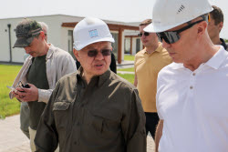 Russian Construction, Housing and Utilities Minister Faizullin on working trip to Kherson Region