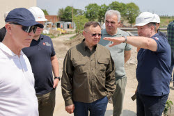 Russian Construction, Housing and Utilities Minister Faizullin on working trip to Kherson Region