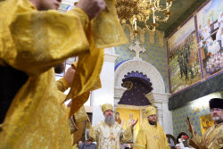 Встреча ковчега с мощами святителя Тихона, патриарха Московского, в Екатеринбурге