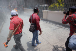 CNTE Teachers Unrest to Demand 100% Salary Increase - Mexico City