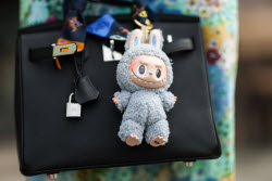 Labubu toys