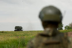 Russian Solntsepyok and Tosochka heavy flamethrower system crews in combat training in Saratov Region