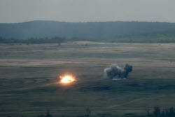 Russian Solntsepyok and Tosochka heavy flamethrower system crews in combat training in Saratov Region