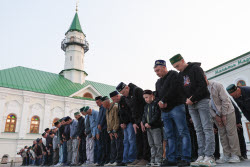 Празднование Курбан-байрама в Казани