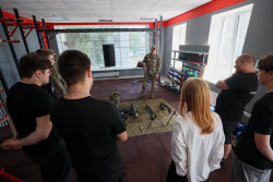 Военно-патриотическое занятие для молодежи в ДНР