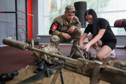 Военно-патриотическое занятие для молодежи в ДНР