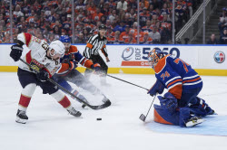 Stanley Cup Panthers Oilers Hockey