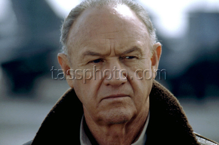 Джин Хэкмен в фильме "В тылу врага" (2001)