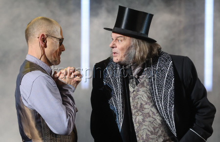 Preview of Satire Theatre production of Gogol's The Gamblers