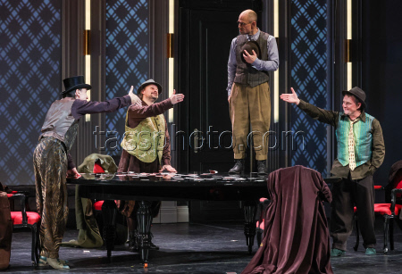 Preview of Satire Theatre production of Gogol's The Gamblers
