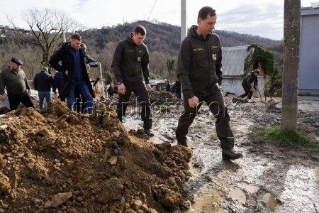 Landslide occurs after heavy rains in Sochi