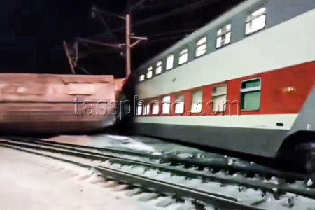 Passenger and freight trains collide in Murmansk Region