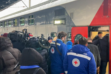 Прибытие поезда №11 Мурманск - Санкт-Петербург на петербургский Ладожский вокзал