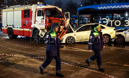 Multiple vehicle collision in Moscow
