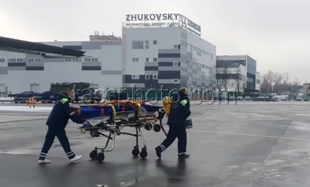Доставка в Москву пострадавших в авиакатастрофе под Актау