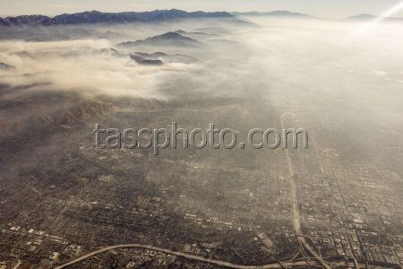 Wildfires continue to rage through Los Angeles area