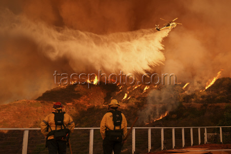 APTOPIX California Wildfires.