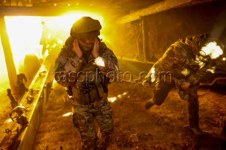Russian Army Mechanised Infantry Regiment artillery unit in special military operation zone