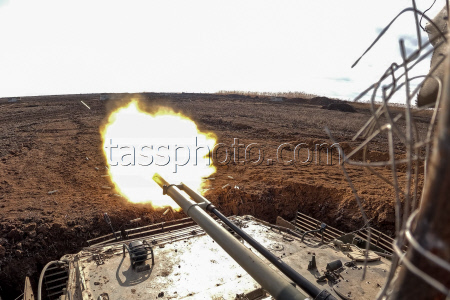 Russian Army BMP-3 vehicle crews undergo training in Kherson Region
