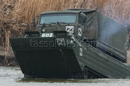 Servicemen of Russian engineer unit undergo training in Rostov-on-Don Region