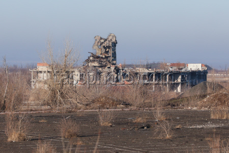 Разрушенный Донецкий аэропорт