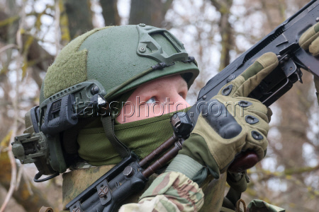 Russian troops use FPV drones in special military operation zone