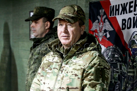 Награждение военнослужащих инженерных войск ВС РФ
