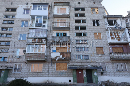 Последствия обстрелов Токмака 