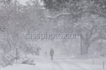 APTOPIX Winter Blasts Weather.