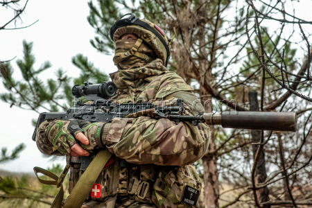 Russian servicemen use ZU-23 anti-aircraft gun in special military operation zone