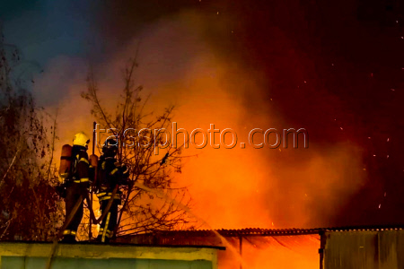 Warehouse fire in northeastern Moscow