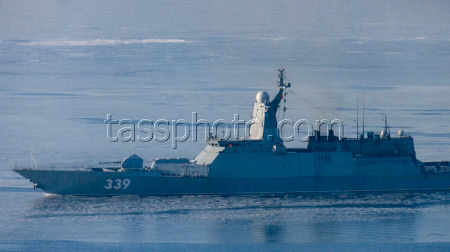 Russian Navy Pacific fleet ships leave Vladivostok