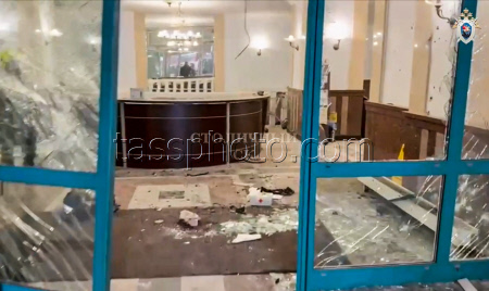 Explosion rocks Alyye Parusa residential complex in Moscow
