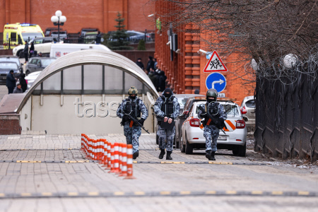 Explosion rocks Alyye Parusa residential complex in Moscow