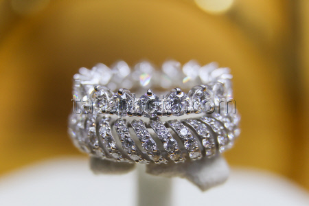 Collection of investment diamonds by Alrosa in Yekaterinburg, Russia