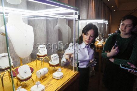 Коллекция инвестиционных бриллиантов Alrosa Diamond Exclusive в Екатеринбурге