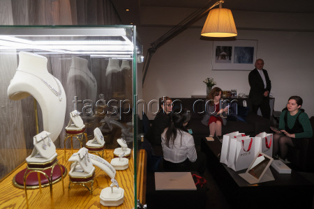 Коллекция инвестиционных бриллиантов Alrosa Diamond Exclusive в Екатеринбурге