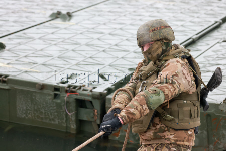 Russian servicemen build pontoon bridges in Kursk Region