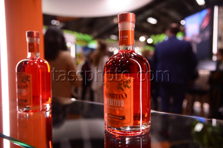 Международная выставка вина и спиртных напитков Wine Paris 2025 в Париже