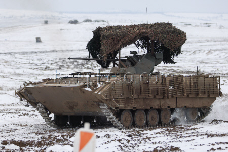 Russian tank crews undergo combat training in Lugansk People's Republic
