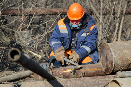Bridge under major repair in Makeyevka