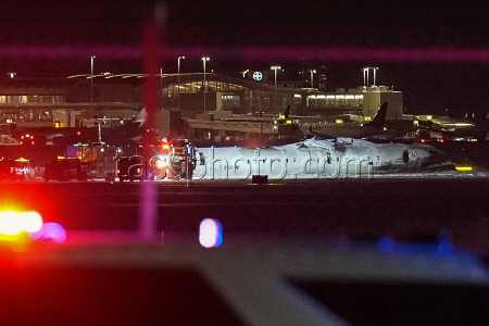 Delta Air Lines plane crashes at Toronto Pearson Airport