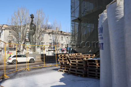 Repair and refurbishment work in Lugansk