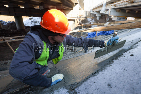 Repair and refurbishment work in Lugansk