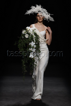 Mans - Runway - Mercedes Benz Fashion Week Madrid FW 25/26